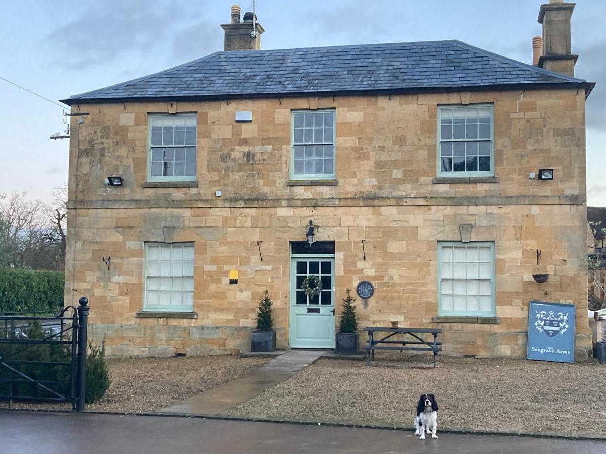 The Seagrave Arms Hotel Weston Subedge Eksteriør billede