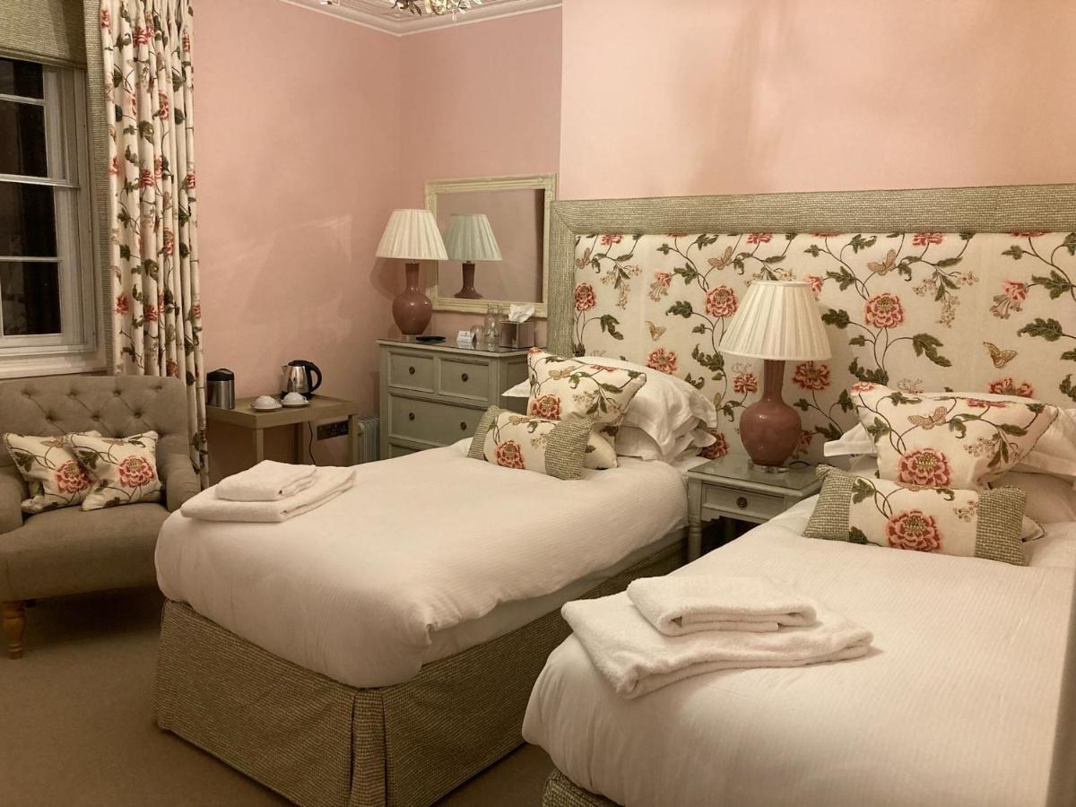 The Seagrave Arms Hotel Weston Subedge Eksteriør billede