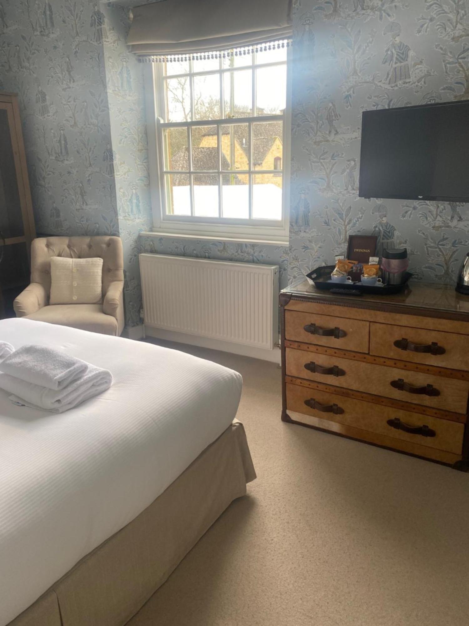 The Seagrave Arms Hotel Weston Subedge Eksteriør billede
