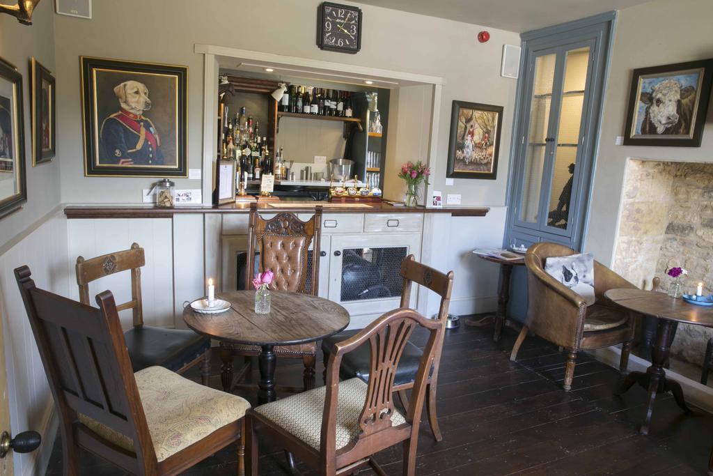 The Seagrave Arms Hotel Weston Subedge Eksteriør billede